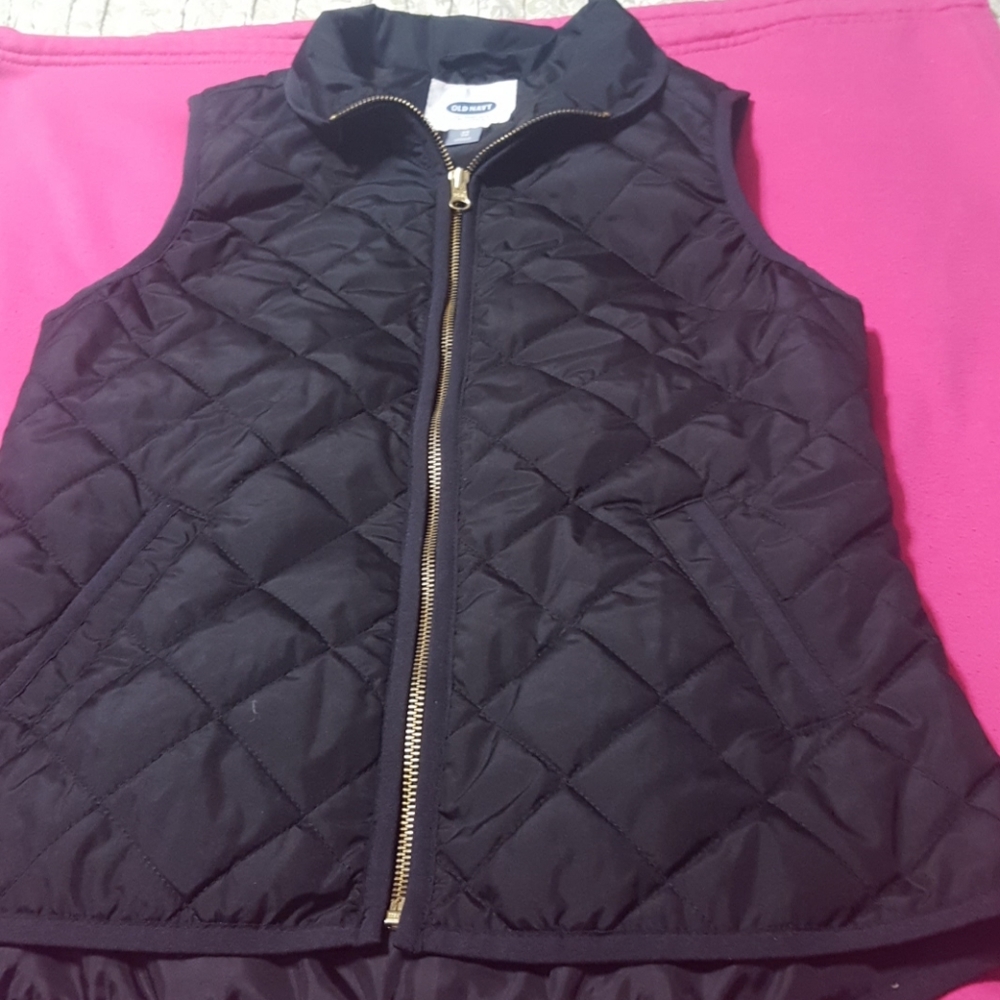 a woman vest xs